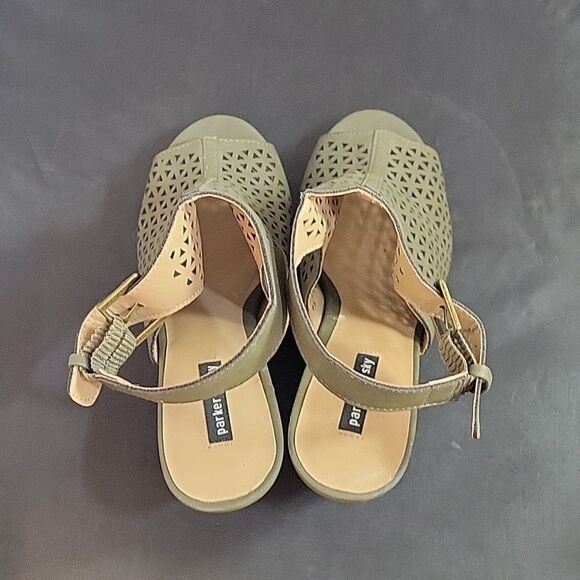 BRAND NEW PARKER&SKY ADJUSTABLE BUCKLE OPEN TOE CUTOUT WEDGE SANDAL - Picture 7 of 14